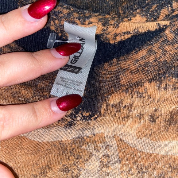 Horror movie bleach the-dye shirt - Picture 2 of 4